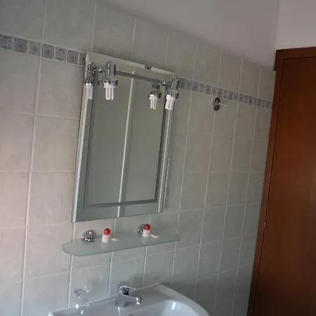 Romani Hotel 2*