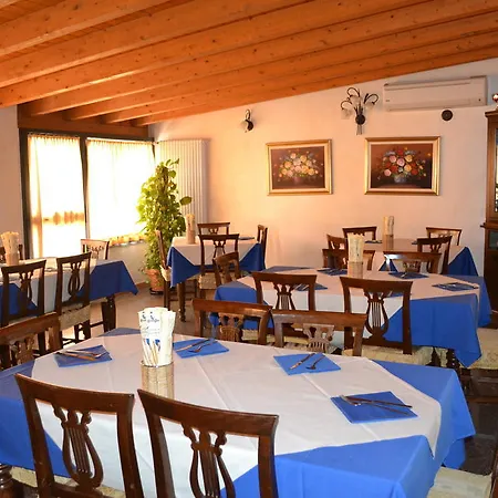 Hotel Romanì 2*